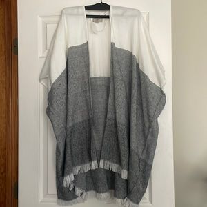 LOFT ultra soft one size cardigan poncho